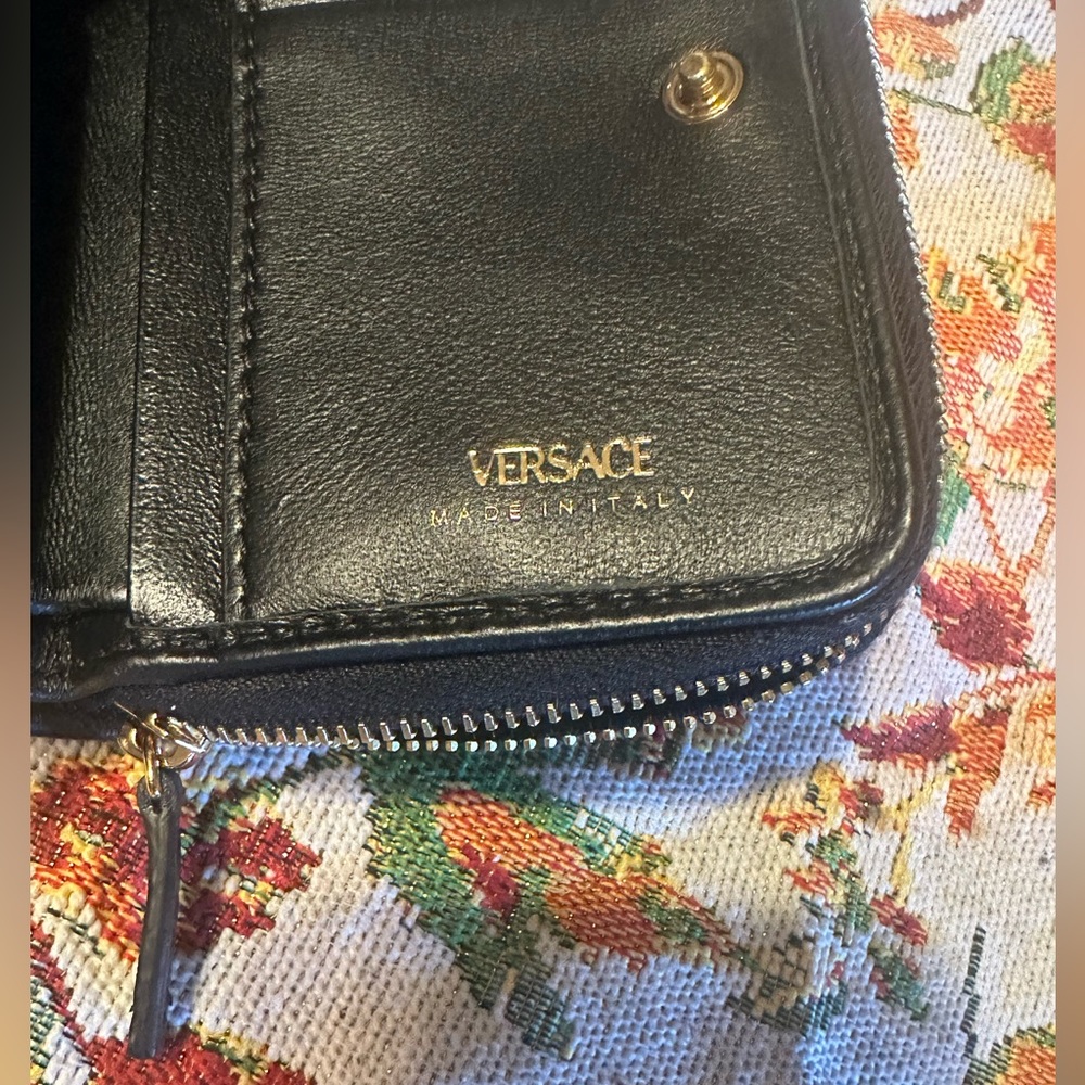 Versace wallet - Picture 12 of 16